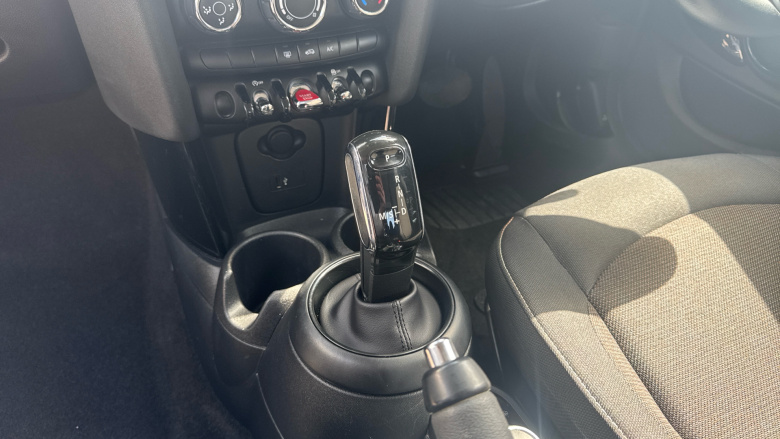 MINI Hatchback 1.5 Cooper Classic II 5dr Auto Petrol Hatchback